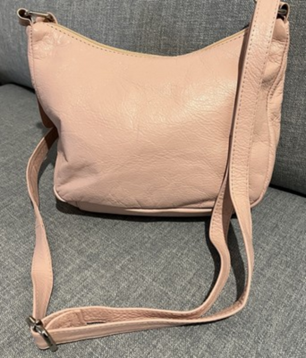 Great American‎ Leather Works Pale Soft Pink Crossbody Bag Zipper 9"x6.5"x3"